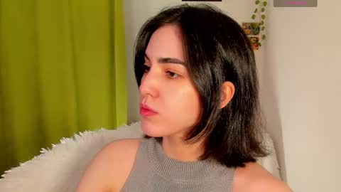 Snapshot of di_moon_ chatting on April 3, 3:10 pm Diana online show from April 3, 3:10 pm