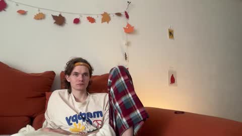 Di Alex online show from November 21, 8:57 am