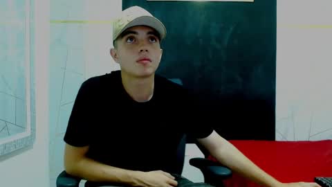   online show from January 6, 10:12 pm