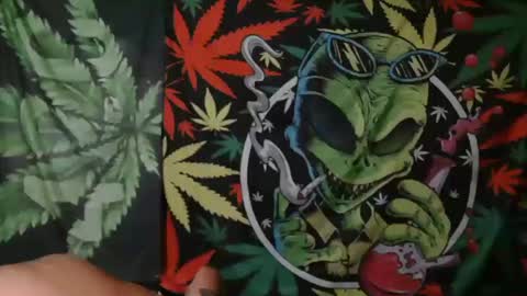 Yeti online show from October 19, 5:02 pm