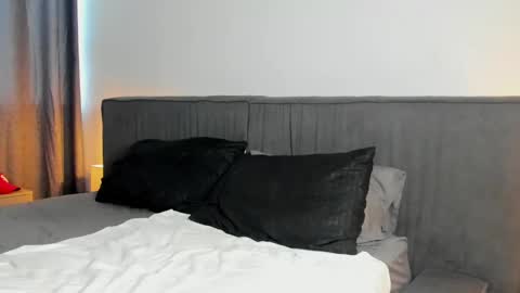 Diego online show from December 5, 5:28 pm