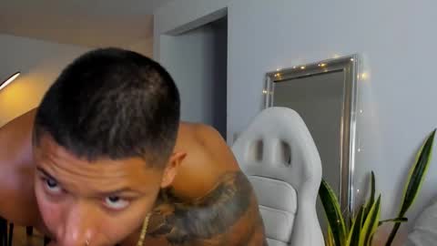 Diego online show from December 20, 3:36 am