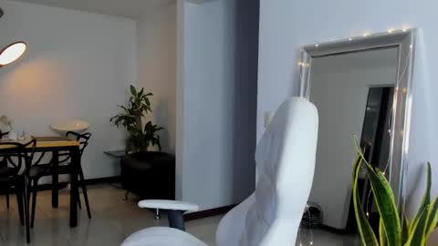 Diego online show from December 28, 5:55 am