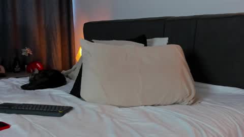 Diego online show from January 14, 7:21 pm