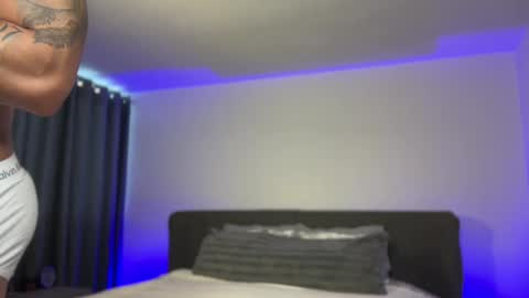 Diego online show from September 12, 9:04 pm