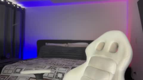 Diego online show from October 23, 8:40 pm