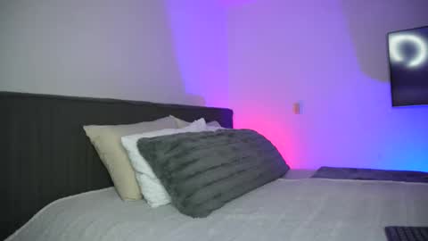 Diego online show from November 27, 11:29 pm