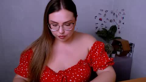 Kriss online show from April 8, 1:00 pm