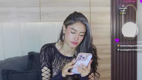 Camila and Megan online show from April 7, 11:10 am