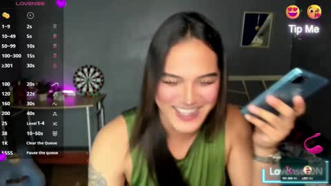 Wency online show from December 10, 3:01 pm