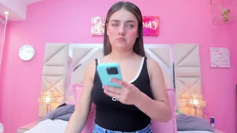 Snapshot of diamond_juliana_ chatting on June 18, 3:07 am diamond_juliana_ online show from June 18, 3:07 am