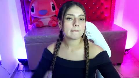 Snapshot of diamond_juliana_ chatting on July 7, 6:47 am diamond_juliana_ online show from July 7, 6:47 am