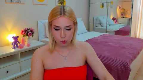 diamond_milady online show from May 29, 1:53 pm