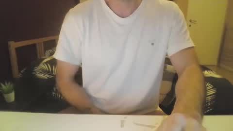 Snapshot of diamond_vi chatting on February 6, 6:35 pm diamond_vi online show from February 6, 6:35 pm