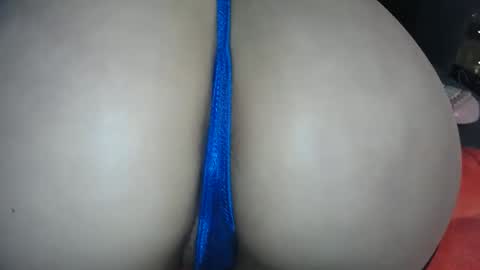 Snapshot of diamondshadows chatting on February 22, 2:50 am Diamonds online show from February 22, 2:50 am