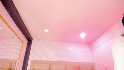 diamondss_1 online show from May 31, 8:21 pm