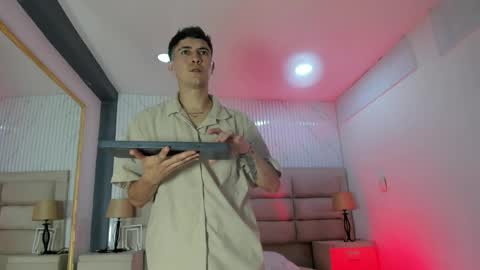 diamondss_1 online show from June 2, 8:44 pm
