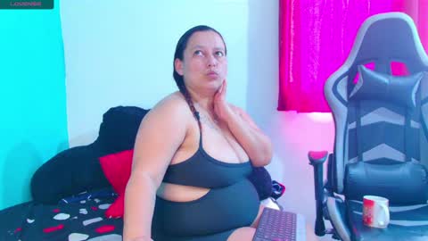 Snapshot of diana_lozano chatting on April 10, 3:39 pm Diana Lozano online show from April 10, 3:39 pm