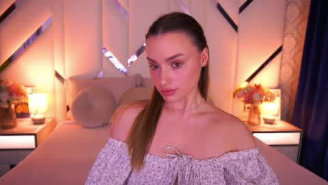 Snapshot of diana_nova chatting on April 1, 6:58 am diana_nova online show from April 1, 6:58 am