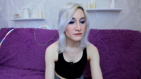 dianabardot online show from March 27, 8:37 am