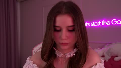 Diana online show from February 4, 4:05 am