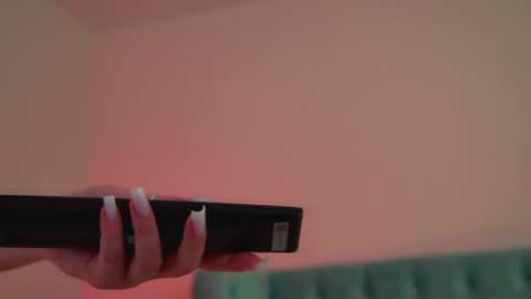 Diana online show from March 1, 6:10 pm