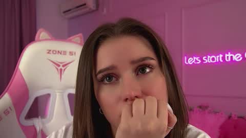 Diana online show from March 9, 6:06 am