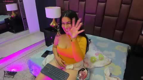 Snapshot of dianasheren chatting on June 9, 7:36 pm dianasheren online show from June 9, 7:36 pm