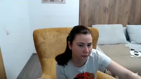 dianasmiey7 online show from May 8, 6:41 am