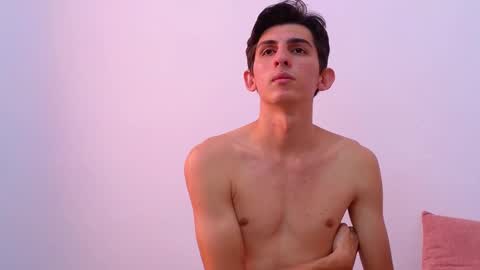 Ana  Leo online show from March 3, 12:58 pm