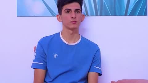 Ana  Leo online show from September 9, 12:05 pm