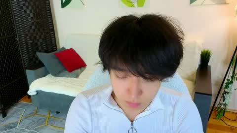 Snapshot of dianinav chatting on April 17, 11:24 am Adam online show from April 17, 11:24 am