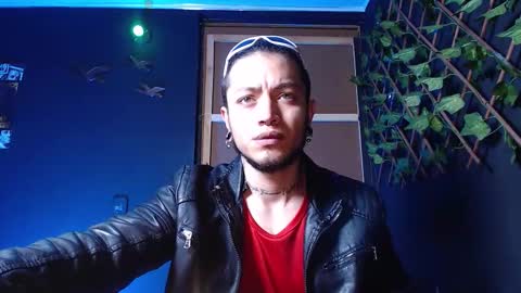 DICAPRIO online show from October 21, 3:29 am