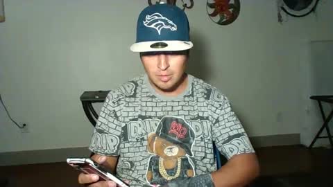 Snapshot of dickemdown93est chatting on September 15, 5:40 am dickemdown93est online show from September 15, 5:40 am