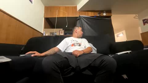 Snapshot of dickemdown93est chatting on October 8, 4:43 am dickemdown93est online show from October 8, 4:43 am