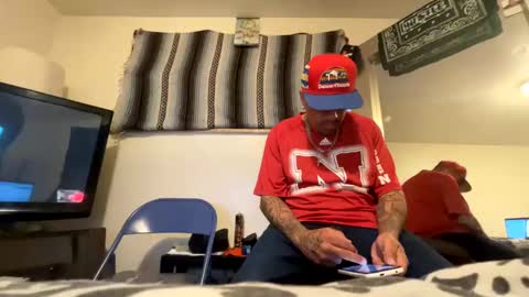 Snapshot of dickemdown93est chatting on October 28, 11:51 pm dickemdown93est online show from October 28, 11:51 pm