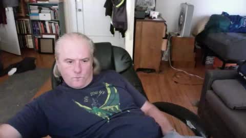 Snapshot of dickflasher5 chatting on December 7, 4:36 pm Richard Fleischer online show from December 7, 4:36 pm