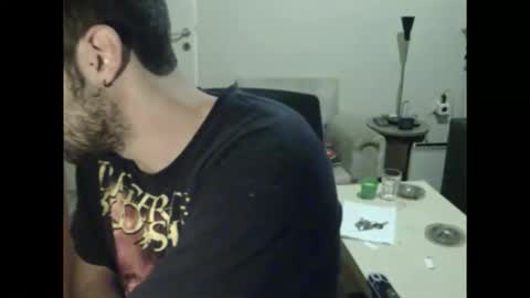 dickus_biggus online show from December 1, 5:23 am