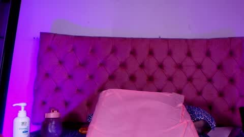 Diane online show from February 6, 8:02 pm