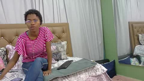 didoelizabeth online show from October 25, 12:23 pm