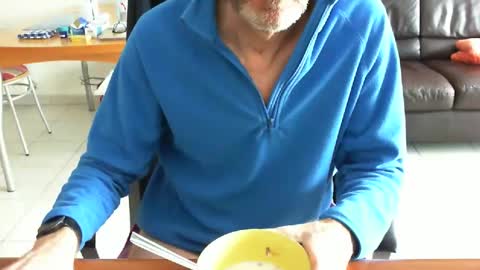 didonc from france..... online show from March 24, 8:30 am