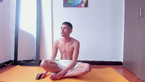Diego lat online show from July 2, 7:09 pm