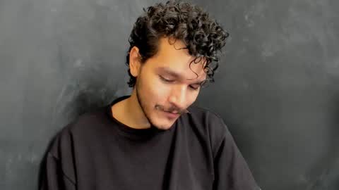 diemond_latinx98 online show from January 15, 6:22 pm