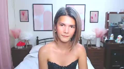 Dennesse online show from February 10, 1:37 pm