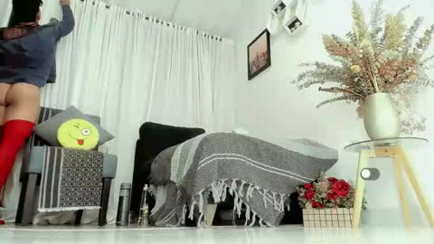 difiortiffany online show from April 10, 2:06 am