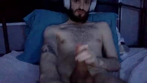 Snapshot of digbicknik chatting on January 28, 1:08 am digbicknik online show from January 28, 1:08 am