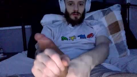 Snapshot of digbicknik chatting on February 11, 12:06 am digbicknik online show from February 11, 12:06 am