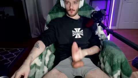 Snapshot of digbicknik chatting on September 19, 12:56 am digbicknik online show from September 19, 12:56 am