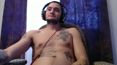 digital_spirit122849 online show from April 12, 6:02 pm