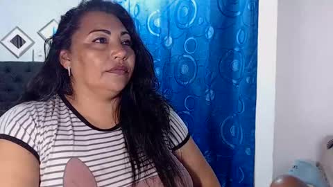 Snapshot of dihayara chatting on February 8, 2:05 pm Mariana online show from February 8, 2:05 pm